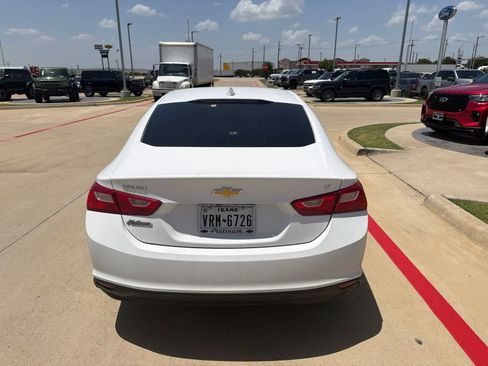 Used 2023 Chevrolet Malibu LT FWD image 10