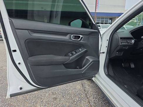 Used 2024 Honda Civic Sport image 17