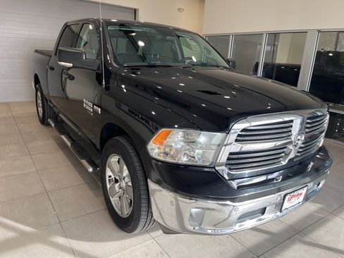 Used 2019 RAM 1500 Big Horn image 3