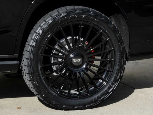 Used 2025 Cadillac Escalade V w/ LPO, Floor Liner Package image 70