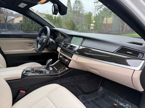 Used 2014 BMW 535i Sedan image 12