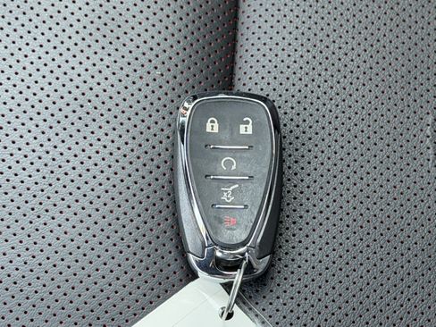 Used 2023 Chevrolet Blazer RS w/ Enhanced Convenience Package AWD/4WD image 30