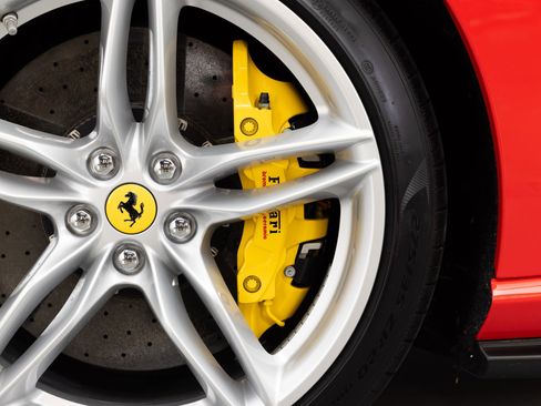 Certified 2018 Ferrari 812 Superfast image 12