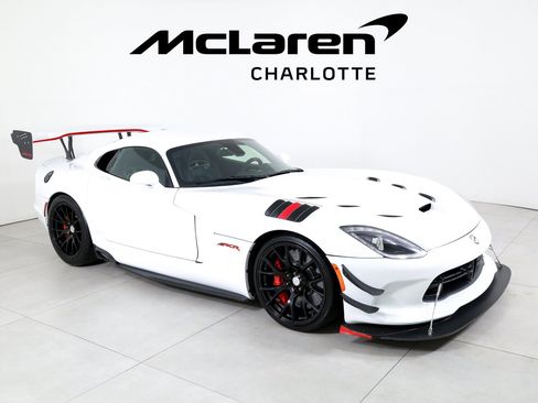 Used 2017 Dodge Viper ACR w/ Extreme Aero Package RWD image 2