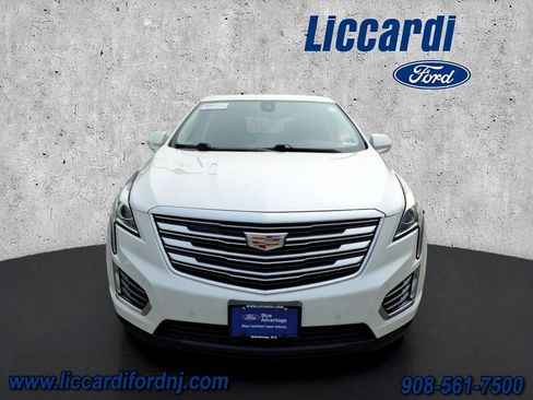 Used 2018 Cadillac XT5 Luxury w/ Driver Awareness Package AWD/4WD image 2