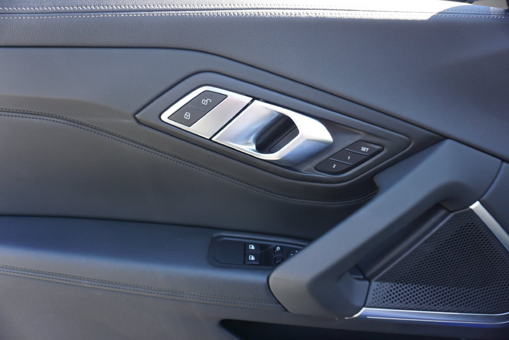 Used 2026 BMW Z4 sDrive30i RWD image 13