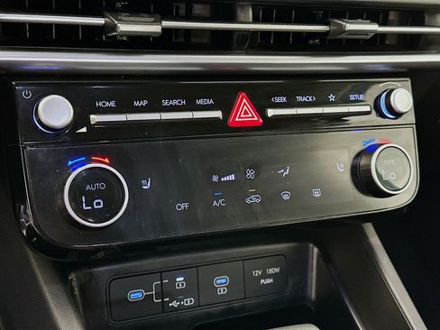 Used 2025 Hyundai Tucson SEL FWD image 23