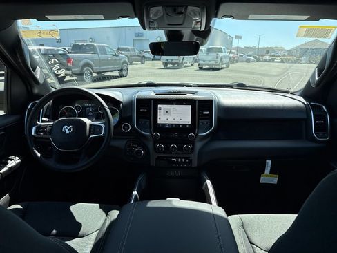 New 2026 RAM 1500 4x4 Crew Cab image 12