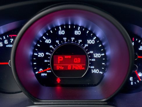 Used 2019 Kia Soul image 9