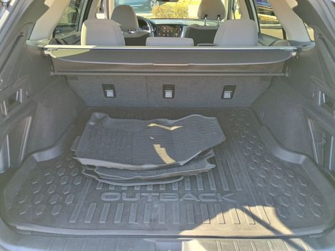 Used 2021 Subaru Outback Premium w/ Popular Package #1 image 17