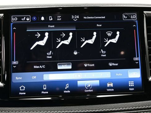 Used 2024 Chrysler Pacifica Touring-L FWD image 24
