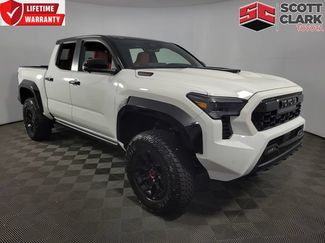 Used 2025 Toyota Tacoma TRD Pro AWD/4WD 360° Tour