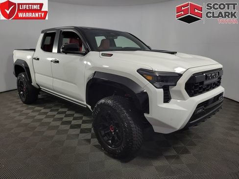 Used 2025 Toyota Tacoma TRD Pro AWD/4WD image 1