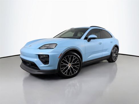 Used 2026 Porsche Macan Electric RWD image 1