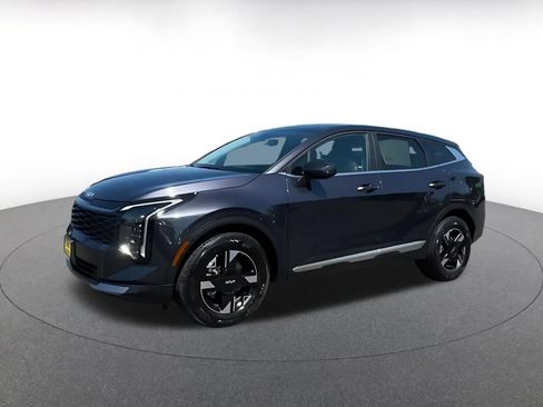 Used 2026 Kia Sportage LX AWD/4WD image 6