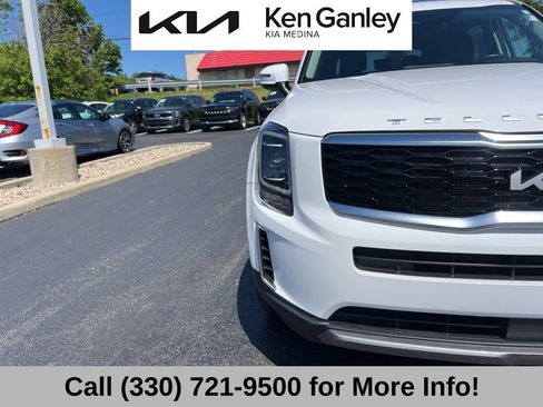 Certified 2022 Kia Telluride S AWD/4WD image 18