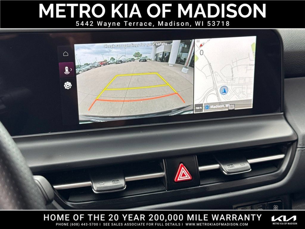 Used 2024 Kia Seltos SX w/ SX Sunroof Package AWD/4WD image 23