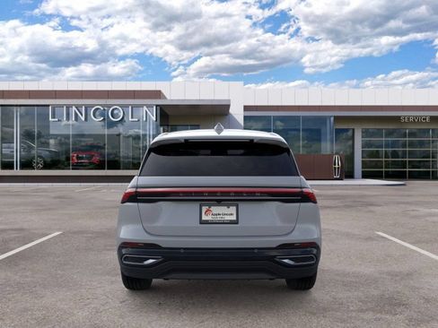 New 2026 Lincoln Nautilus Premier AWD/4WD image 5