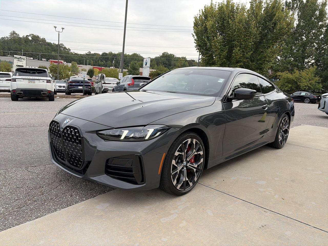 Certified 2026 BMW 430i xDrive Coupe w/ M Sport Package AWD/4WD image 4