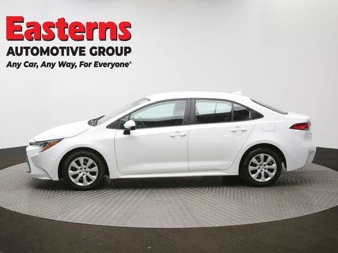 Used 2024 Toyota Corolla LE image 58