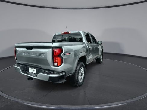 New 2026 Chevrolet Colorado LT w/ LT Convenience Package AWD/4WD image 7