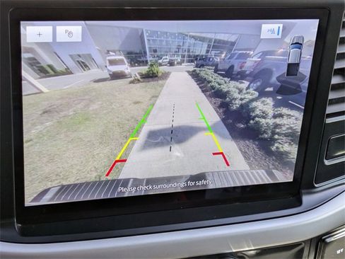 Certified 2022 Ford F150 XLT w/ Equipment Group 302A High image 20