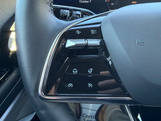 Used 2026 Cadillac Optiq Sport 2 w/ LPO, Floor Liner Package AWD/4WD image 19