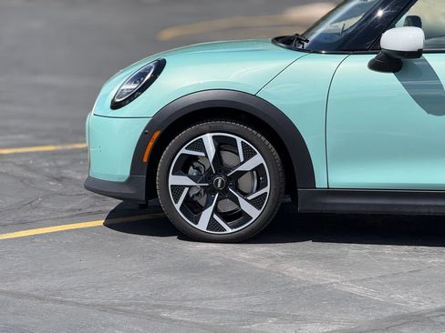 Used 2026 MINI Cooper S FWD image 8