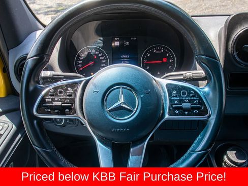 Used 2021 Mercedes-Benz Sprinter 2500 image 20