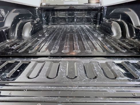 Used 2024 RAM 2500 Laramie w/ Safety Group image 28