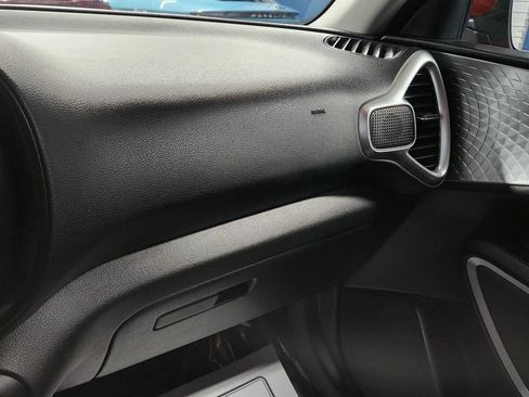 Used 2022 Kia Soul LX image 36