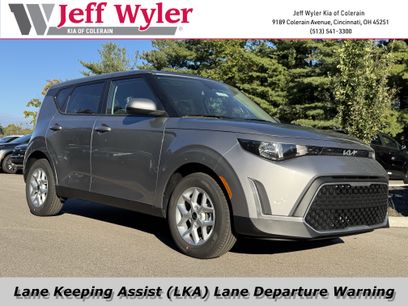 New 2025 Kia Soul LX