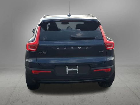New 2026 Volvo XC40 B5 Plus w/ Protection Package Premier image 5