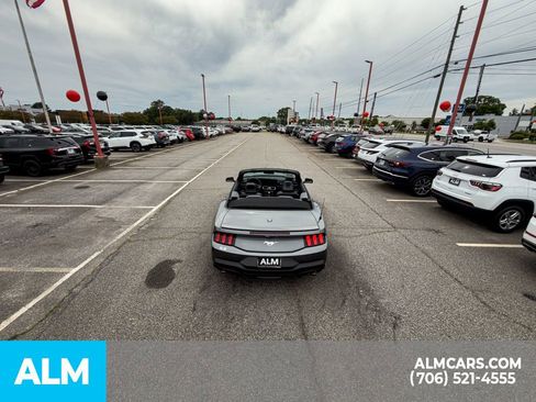 Used 2025 Ford Mustang Premium RWD image 46