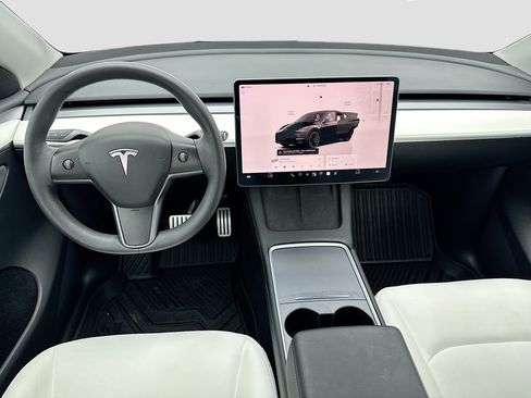 Used 2023 Tesla Model Y Performance AWD/4WD image 15
