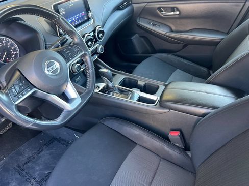 Used 2022 Nissan Sentra SV FWD image 11