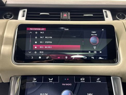 Used 2019 Land Rover Range Rover Sport HST image 25