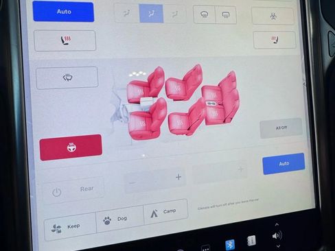 Used 2017 Tesla Model X 75D image 38