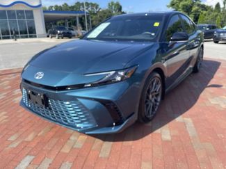 Used 2025 Toyota Camry XSE AWD/4WD video 1