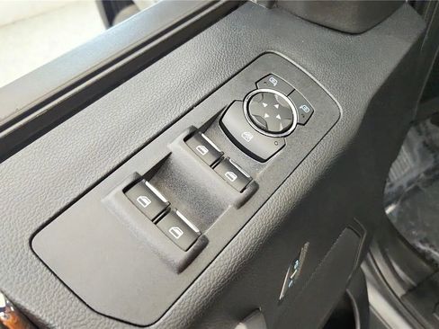 Used 2018 Ford F150 XLT w/ Equipment Group 302A Luxury AWD/4WD image 30