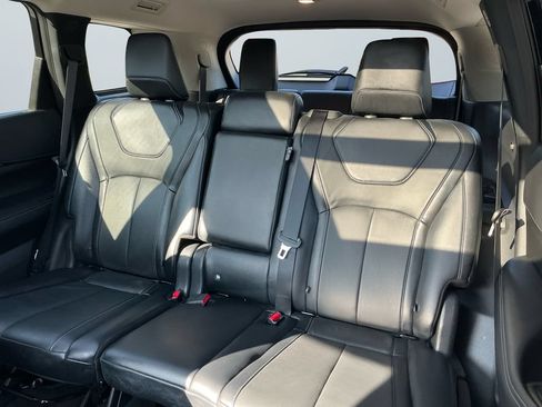 Used 2023 INFINITI QX60 Luxe w/ Cargo Package AWD/4WD image 11