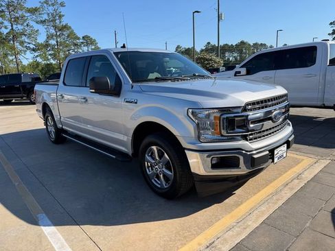 Used 2019 Ford F150 XLT w/ Equipment Group 302A Luxury RWD image 3