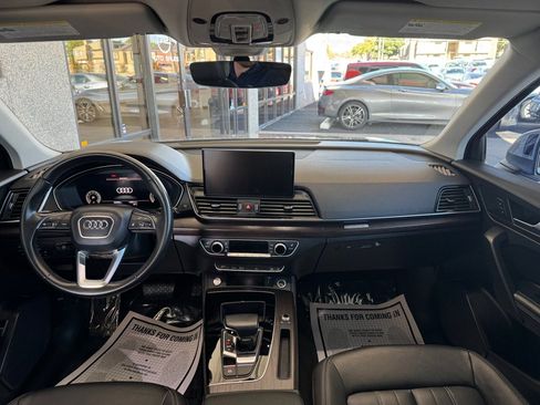 Used 2022 Audi Q5 2.0T Premium Plus image 17