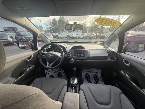 Used 2011 Honda Fit image 15