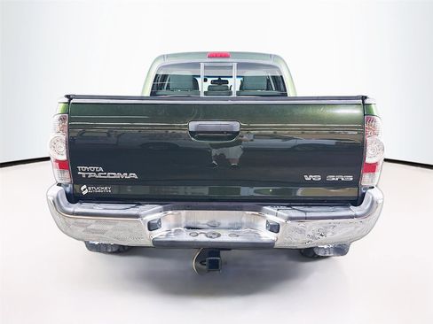 Used 2013 Toyota Tacoma 4x4 Double Cab w/ SR5 Pkg image 6