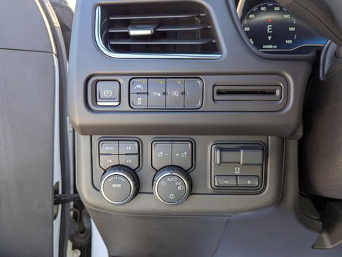 Certified 2023 Chevrolet Suburban RST w/ Max Trailering Package AWD/4WD image 14