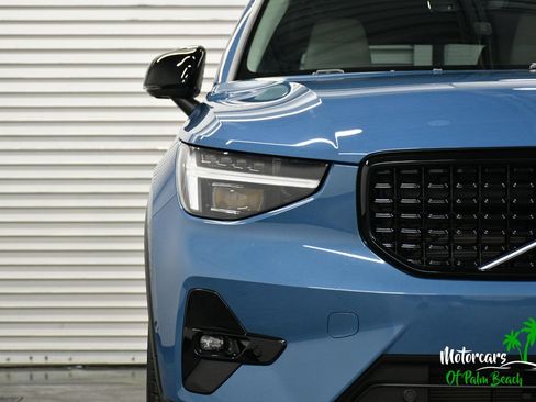 Used 2025 Volvo XC40 B5 Ultra w/ Protection Package Premier AWD/4WD image 24