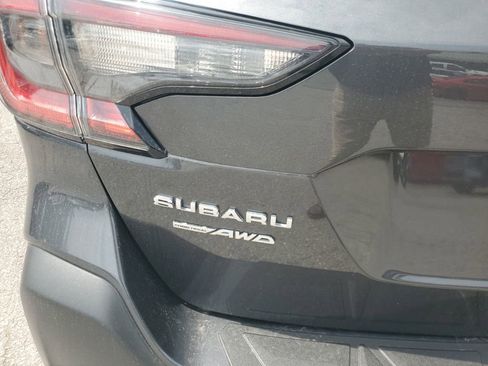 Used 2024 Subaru Outback Premium w/ Popular Package #1A AWD/4WD image 8