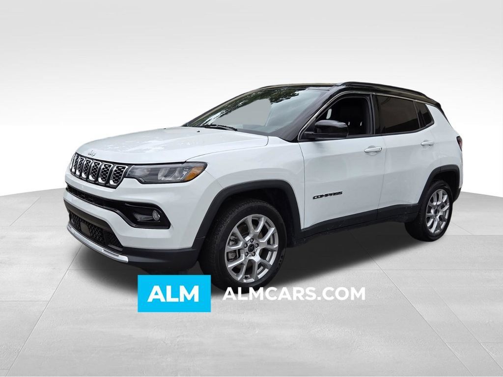Used 2025 Jeep Compass Limited AWD/4WD image 1