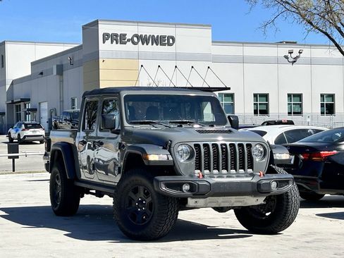 Used 2022 Jeep Gladiator Mojave w/ Trailer Tow Package AWD/4WD image 2
